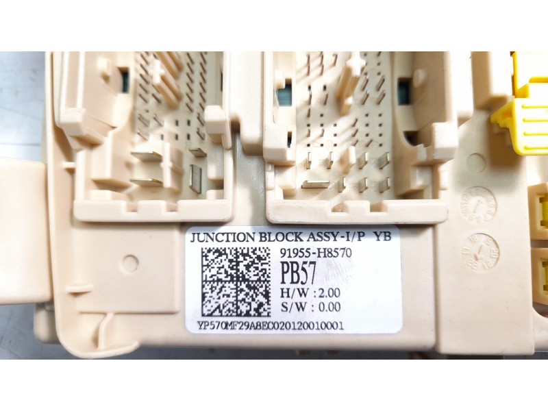 Recambio de caja reles / fusibles para kia stonic (ybcuv) referencia OEM IAM 91955H8570  