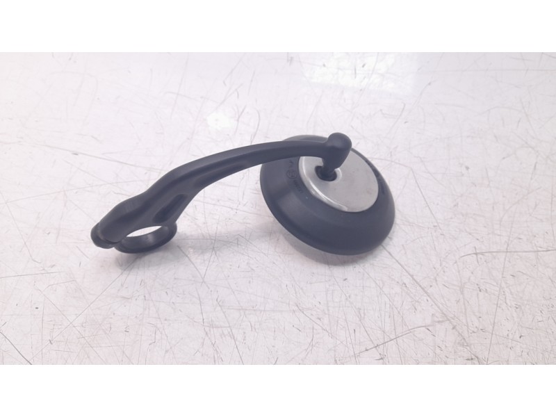 Recambio de retrovisor derecho para triumph speed 400 referencia OEM IAM 36TA0043  
