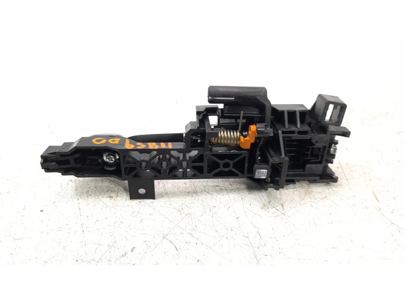 Recambio de maneta exterior delantera derecha para hyundai tucson (nx) klass 2wd referencia OEM IAM 82661N7110  