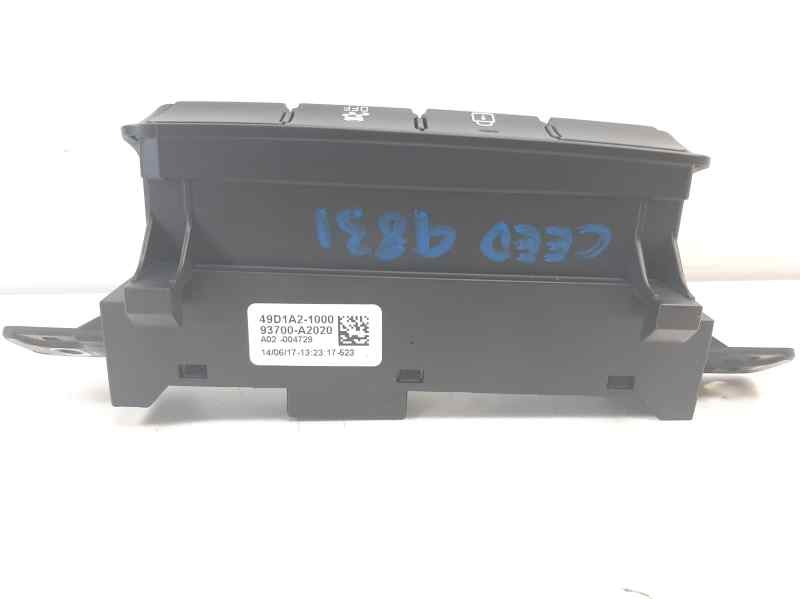 Recambio de interruptor para kia cee´d x-tech referencia OEM IAM 93700A2020 49D1A21000 