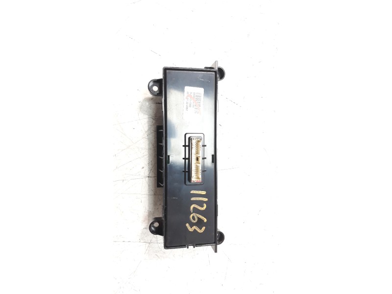 Recambio de mando multifuncion para hyundai kona referencia OEM IAM 93300K4160  