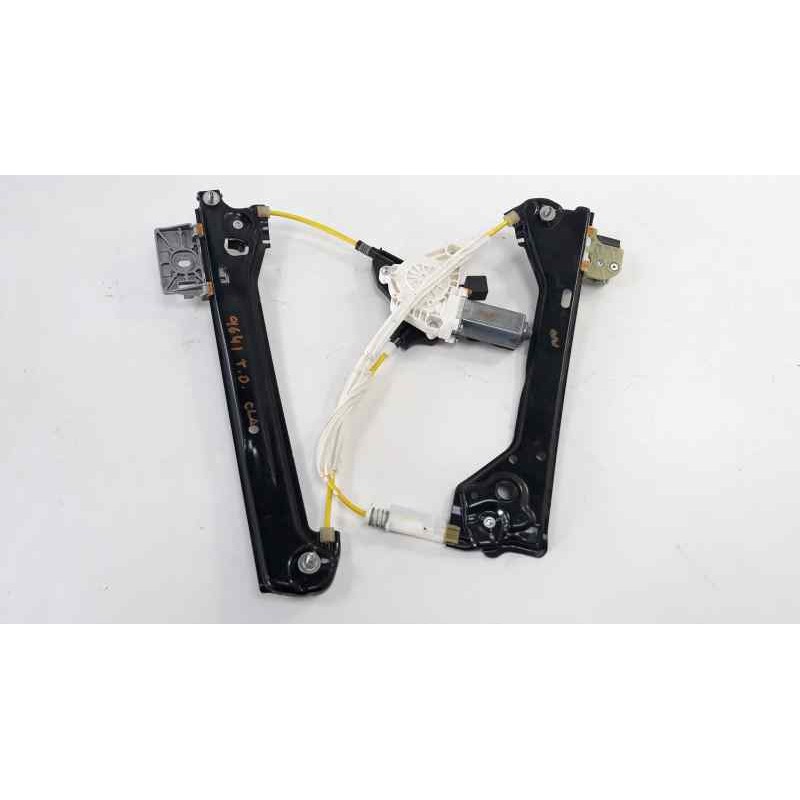 Recambio de elevalunas trasero derecho para mercedes-benz clase cla (w117) cla 180 (117.342) referencia OEM IAM A20476001634  