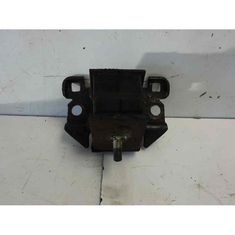 Recambio de soporte motor derecho para nissan navara pick-up (d40m) doble cab se 4x4 referencia OEM IAM 11220EB300  