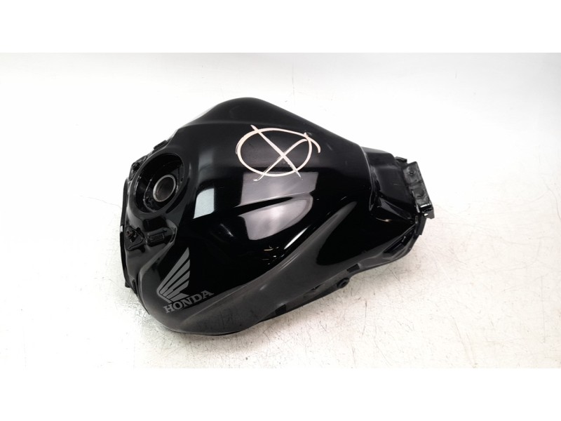 Recambio de deposito combustible para honda cb 650r referencia OEM IAM 17500MKND50ZB  