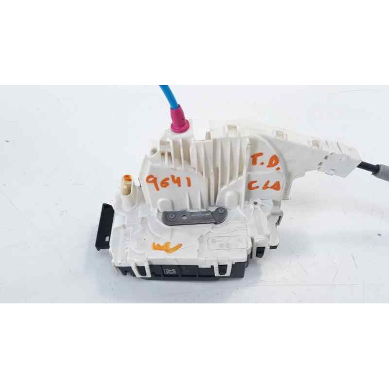 Recambio de cerradura puerta trasera derecha para mercedes-benz clase cla (w117) cla 180 (117.342) referencia OEM IAM A099730560