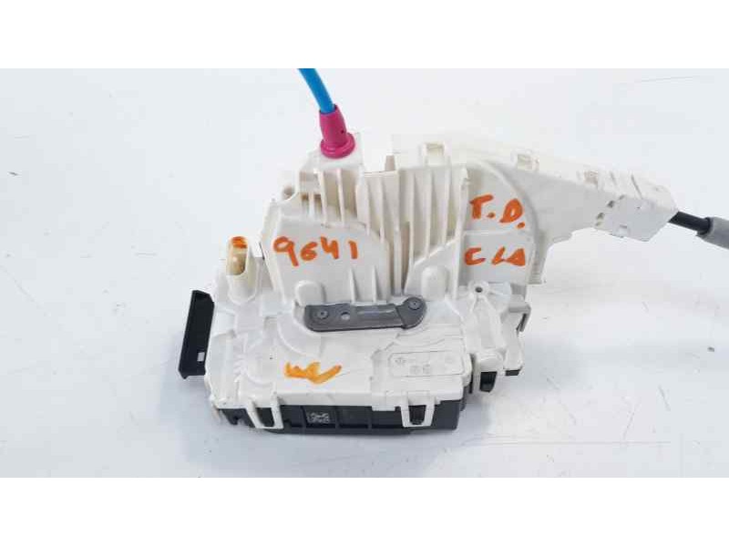 Recambio de cerradura puerta trasera derecha para mercedes-benz clase cla (w117) cla 180 (117.342) referencia OEM IAM A099730560
