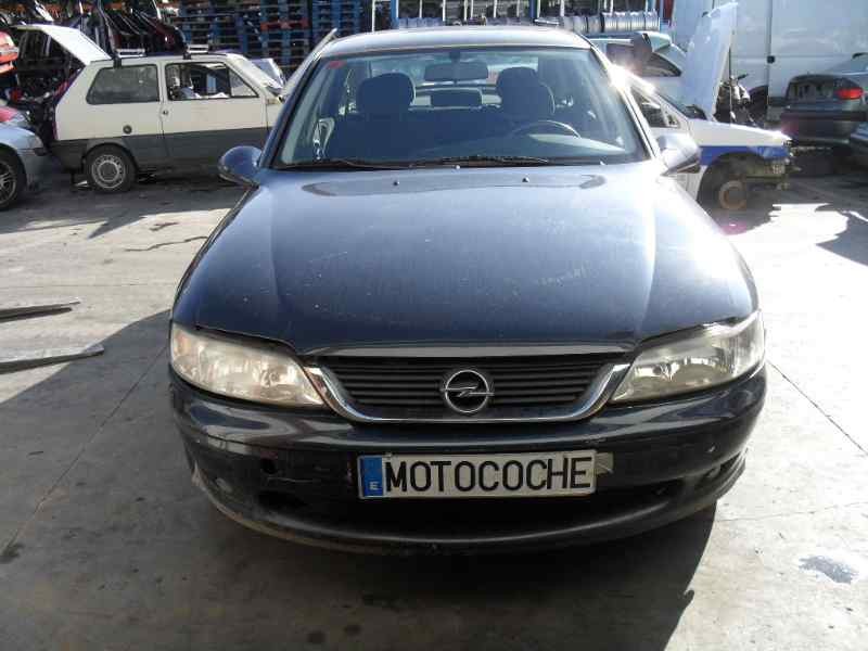 opel vectra b berlina del año 2001