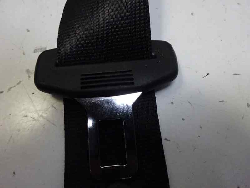 Recambio de cinturon seguridad trasero derecho para audi a4 ber. (b8) e referencia OEM IAM 610307000  