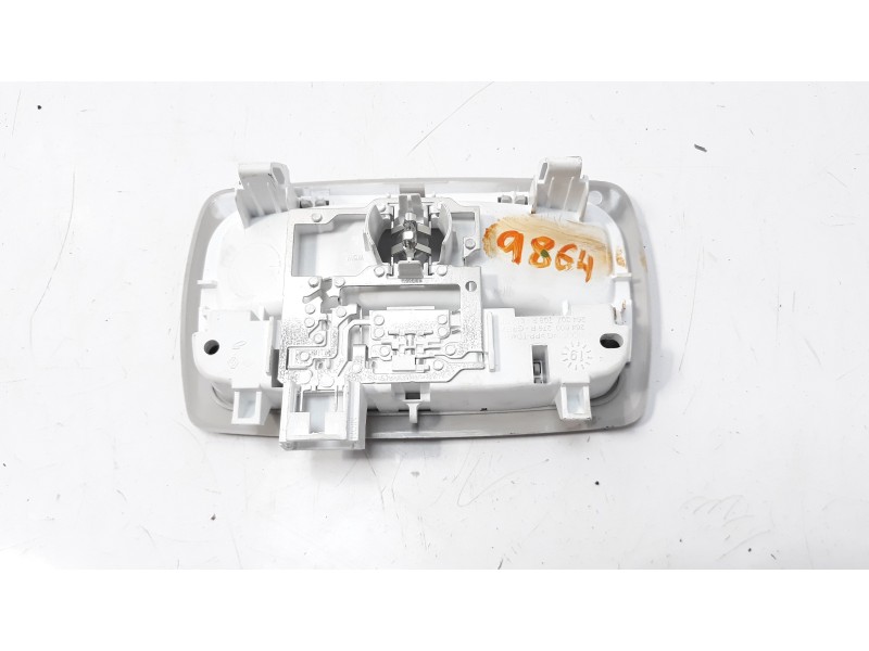 Recambio de luz interior para dacia duster ii essential referencia OEM IAM 26460276R  