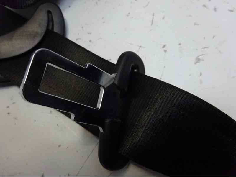 Recambio de cinturon seguridad trasero central para audi a4 ber. (b8) e referencia OEM IAM 610307000 8K5857807K 