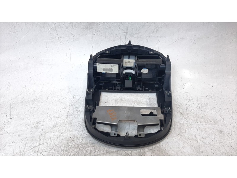 Recambio de aireador central para nissan pulsar (c13) acenta referencia OEM IAM 681713ZL0A  