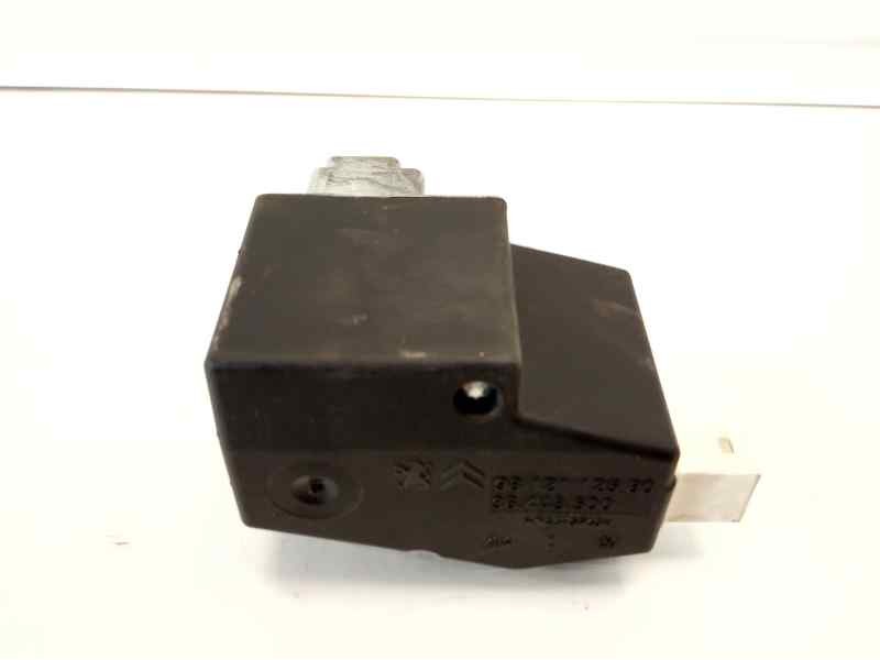 Recambio de antirrobo / llave contacto para citroen c4 picasso attraction referencia OEM IAM 9812112580  