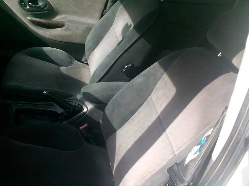 ford mondeo berlina (gd) del año 2000