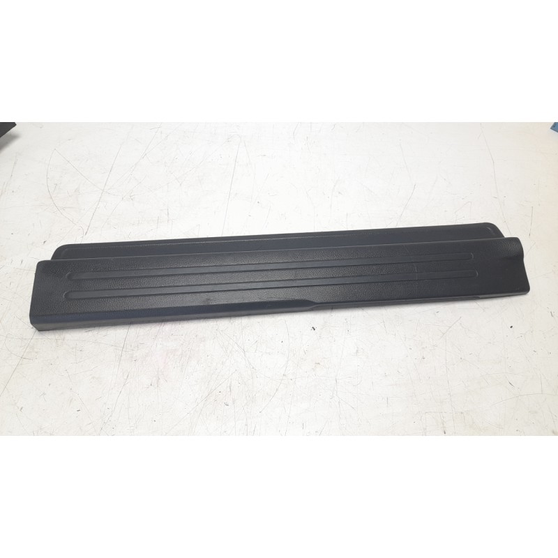 Recambio de moldura para mitsubishi l 200 (kl0/kj0) 2.2 di-d cat referencia OEM IAM 7656A370ZZ  