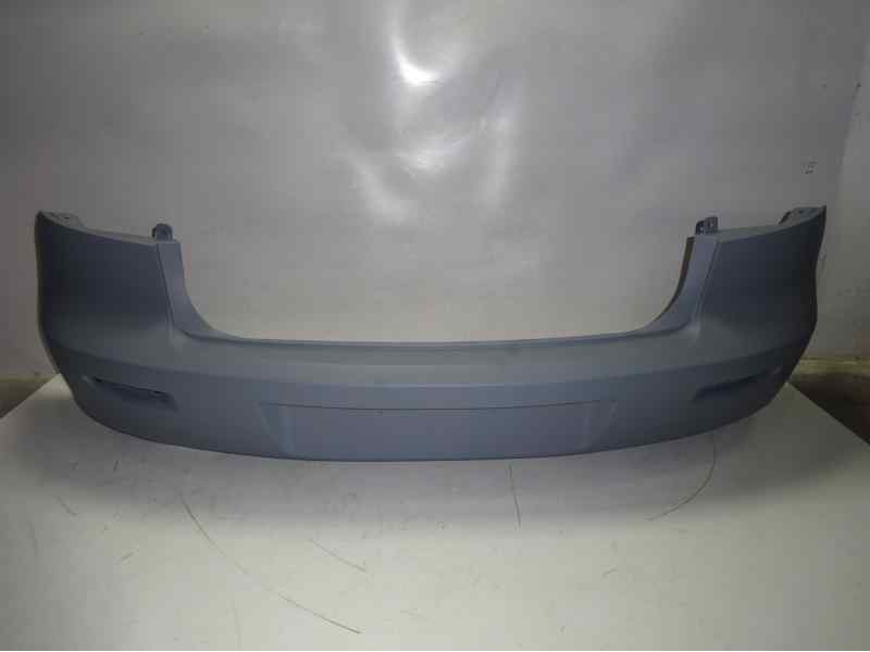 Recambio de paragolpes trasero para mazda 3 berlina (bk) referencia OEM IAM BN8P50221GAA 108601810 