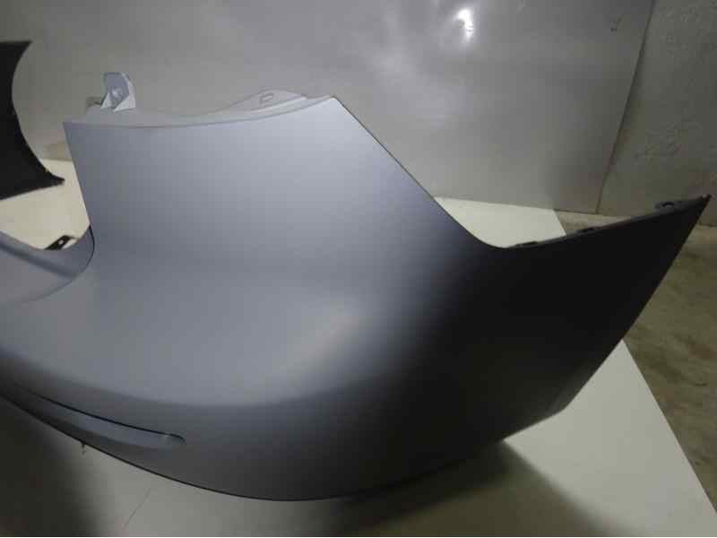 Recambio de paragolpes trasero para mazda 3 berlina (bk) referencia OEM IAM BN8P50221GAA 108601810 