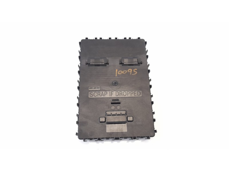 Recambio de caja reles / fusibles para ford ka+ ultimate referencia OEM IAM JU5T15604MCE  