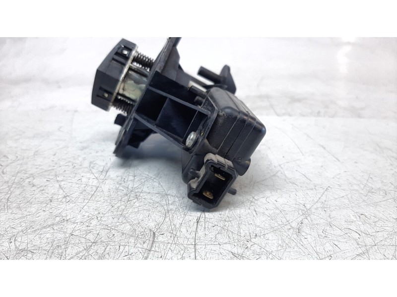 Recambio de maneta exterior maletero / porton para renault clio ii fase ii (b/cb0) pack authentique referencia OEM IAM 820006091