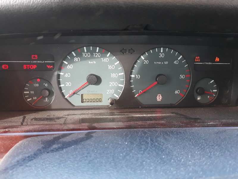 citroen xantia berlina del año 1999