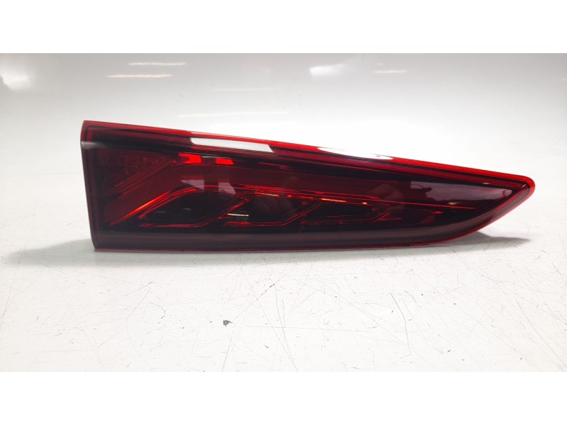 Recambio de piloto trasero izquierdo interior para hyundai kona referencia OEM IAM 92403J9100  