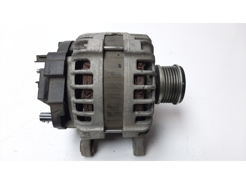 Recambio de alternador para renault megane iv berlina 5p 1.5 dci diesel fap energy referencia OEM IAM 2310004EA0AF F000BL0825 