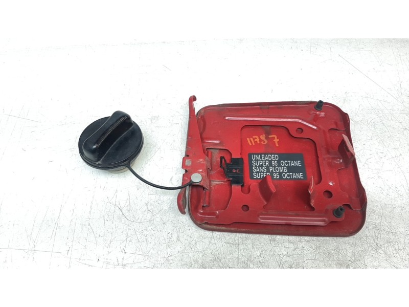 Recambio de tapa exterior combustible para nissan pulsar (c13) acenta referencia OEM IAM G88303ZLMA  
