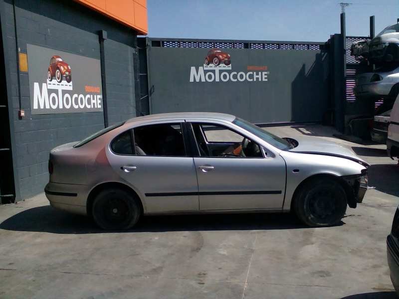 seat toledo (1m2) del año 2000