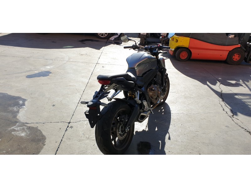 honda cb 650r del año 2022