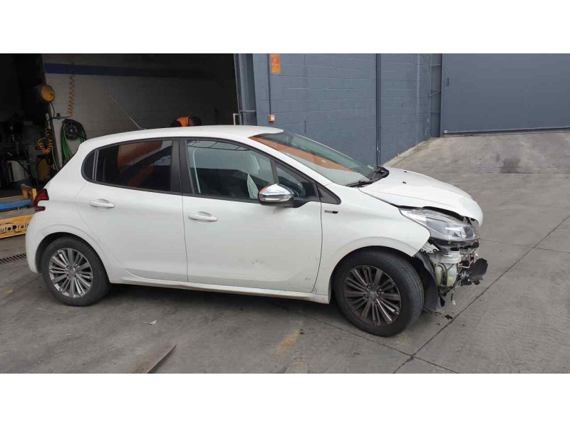 peugeot 208 del año 2016