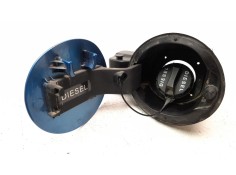 Recambio de tapa exterior combustible para hyundai tucson 1.7 crdi cat referencia OEM IAM 69513D7000   2
