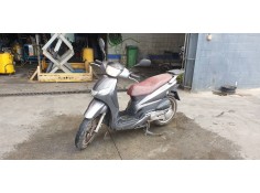 peugeot tweet 125 del año 2015 2