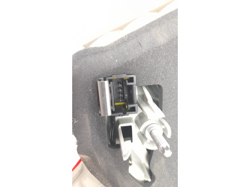 Recambio de piloto trasero izquierdo para peugeot 308 sw gt line referencia OEM IAM 9678093980  