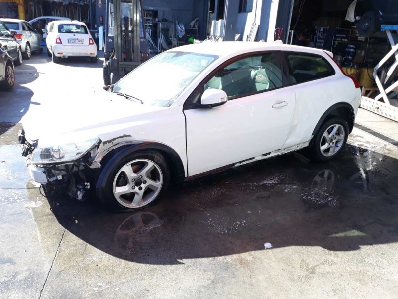 volvo c30 del año 2013