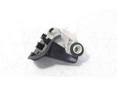 Recambio de cerradura puerta trasera derecha para toyota yaris referencia OEM IAM U2014110   2