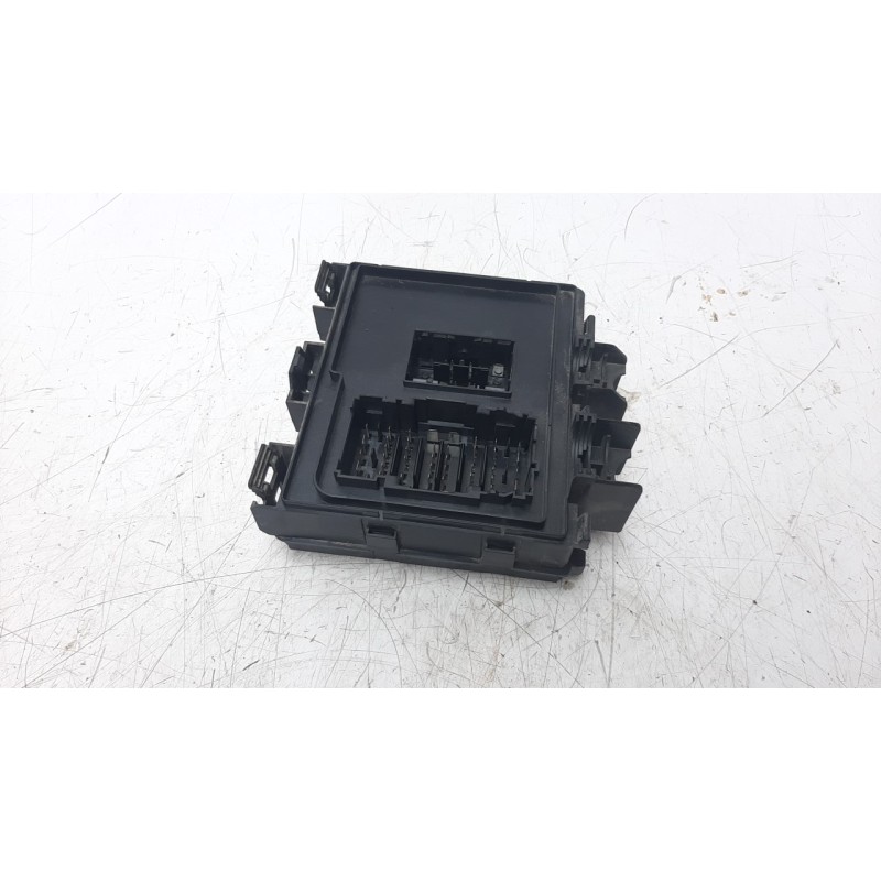 Recambio de caja reles / fusibles para ford ka+ 1.2 ti-vct cat (3 cil.) referencia OEM IAM   