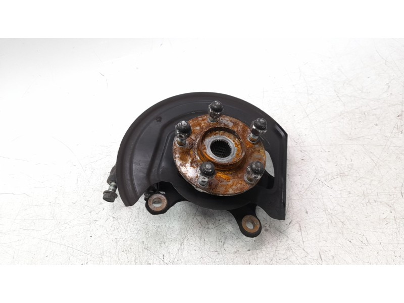 Recambio de mangueta delantera izquierda para nissan pulsar (c13) acenta referencia OEM IAM 400151KK0A  