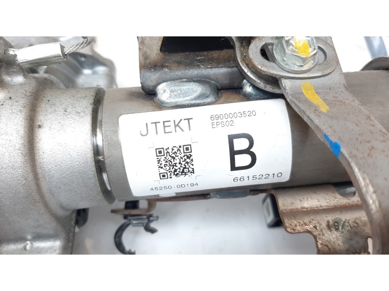 Recambio de columna direccion para toyota yaris referencia OEM IAM 452500D194  
