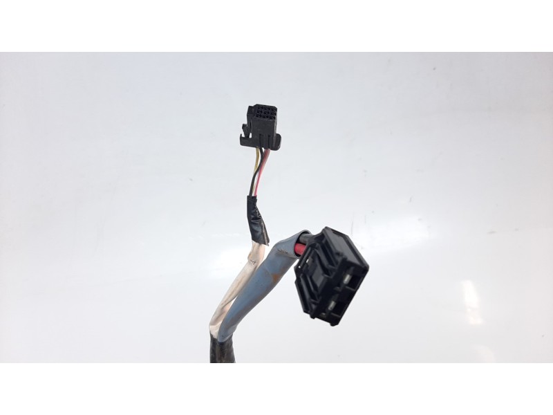 Recambio de columna direccion para toyota yaris referencia OEM IAM 452500D194  