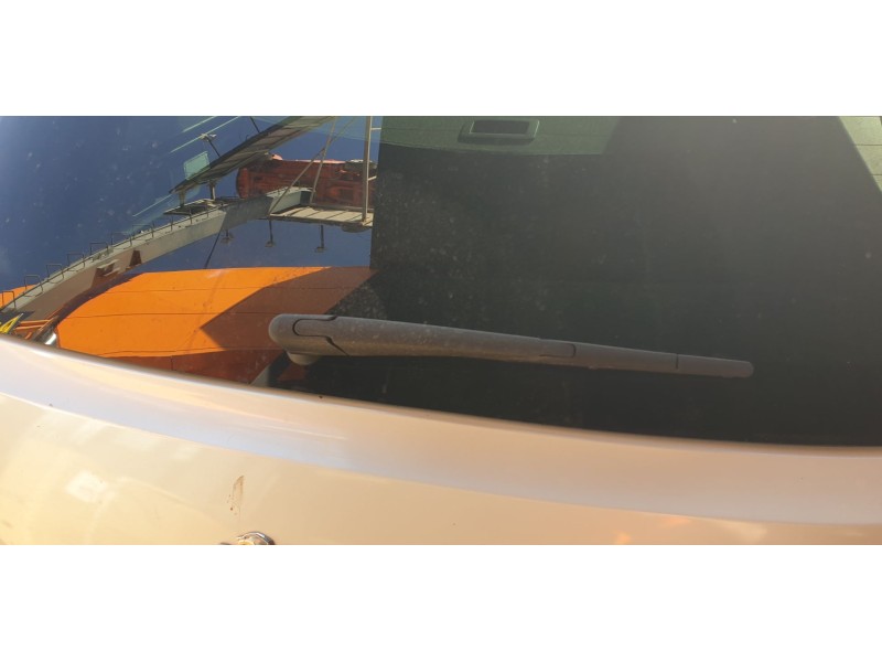 Recambio de brazo limpia trasero para peugeot 308 sw gt line referencia OEM IAM 1609428380  
