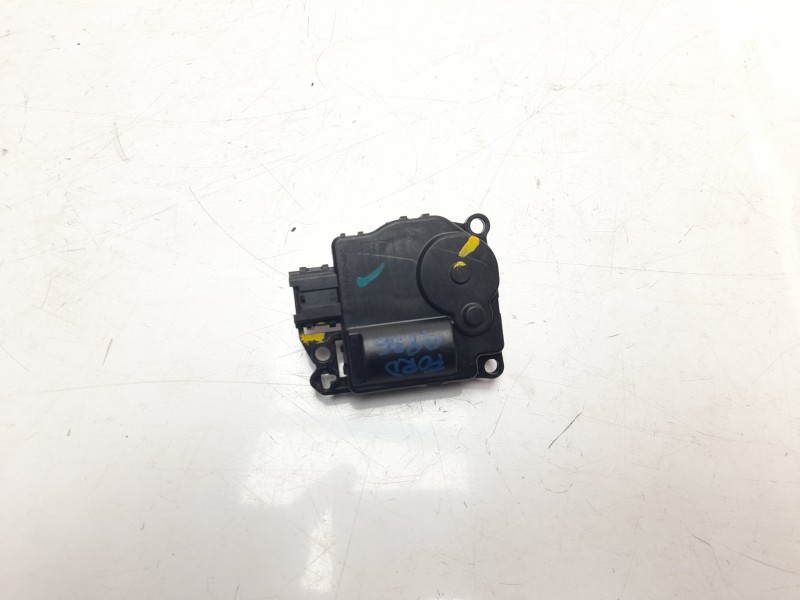 Recambio de motor calefaccion para ford ecosport titanium referencia OEM IAM AV1119E616  