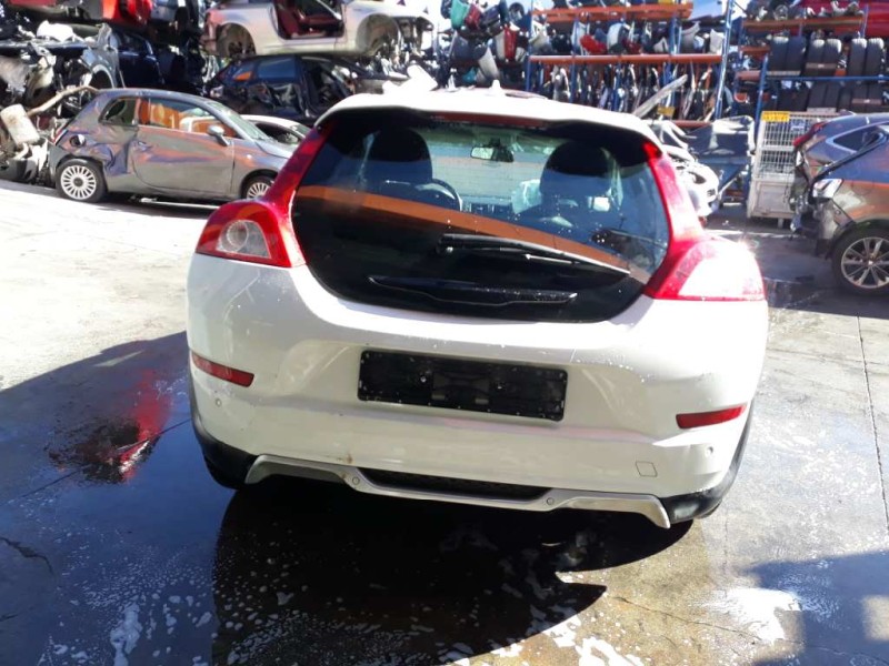 volvo c30 del año 2013