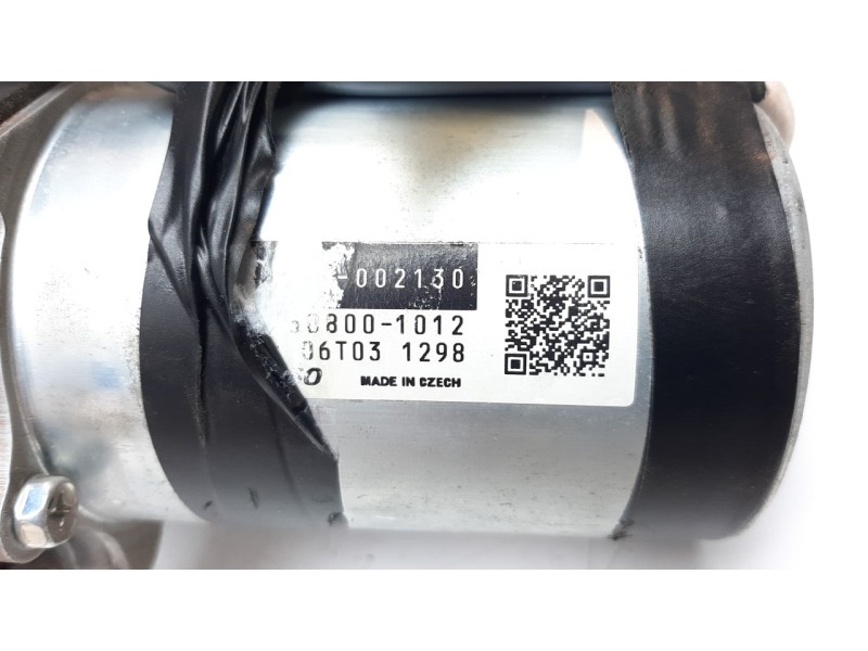 Recambio de columna direccion para toyota yaris referencia OEM IAM 452500D194  
