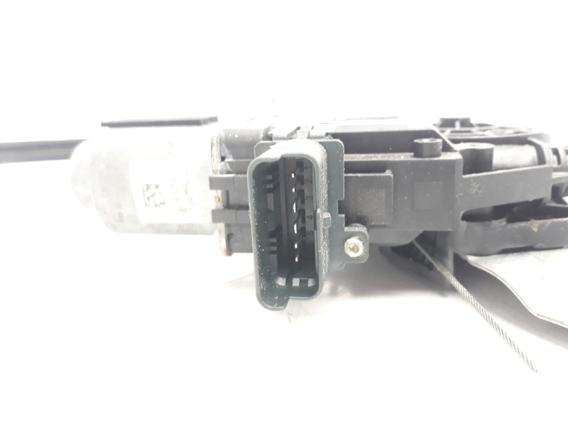 Recambio de elevalunas delantero izquierdo para renault megane iv berlina 5p 1.5 dci diesel fap energy referencia OEM IAM 807215
