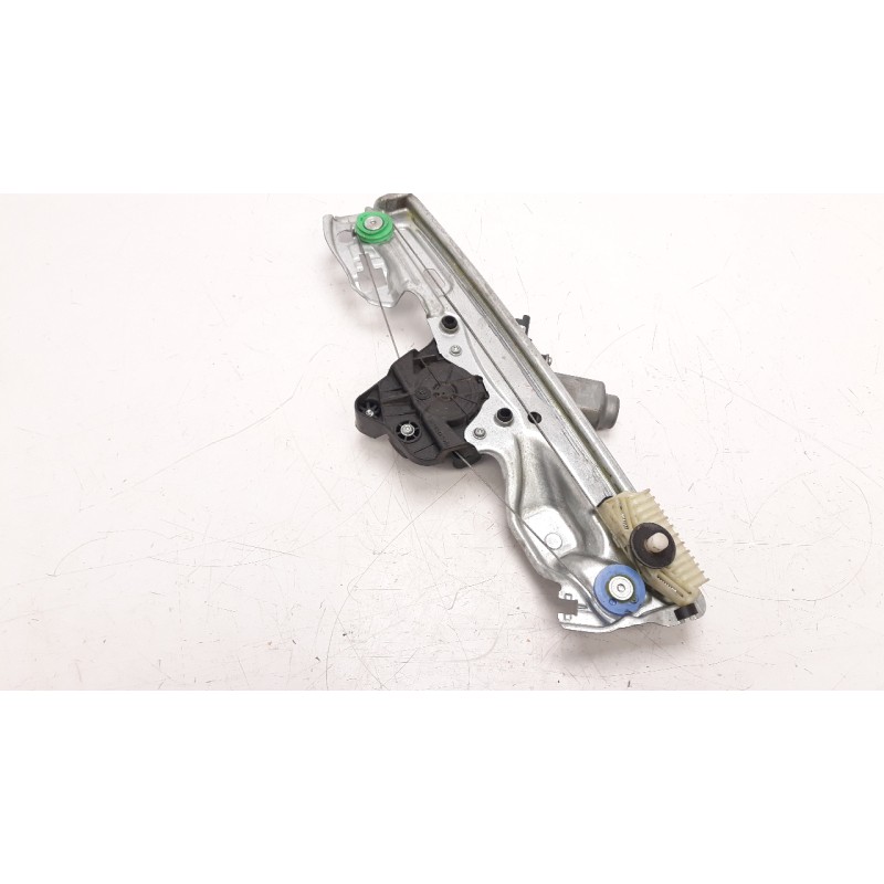 Recambio de elevalunas trasero derecho para renault megane iv berlina 5p 1.5 dci diesel fap energy referencia OEM IAM 827209091R