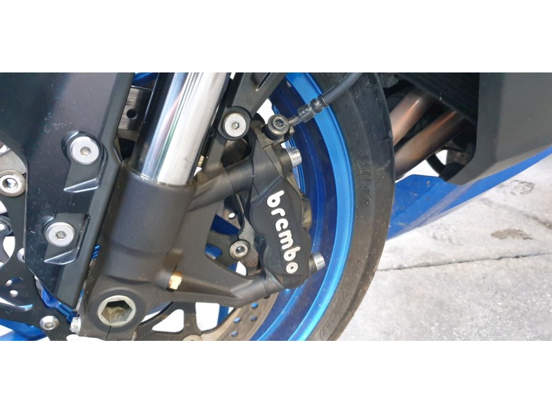 Recambio de pinza de freno delantera izquierda para suzuki gsx-s 1000 referencia OEM IAM 5930017K00999  