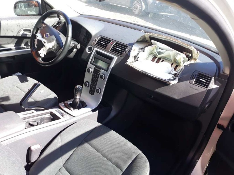 volvo c30 del año 2013