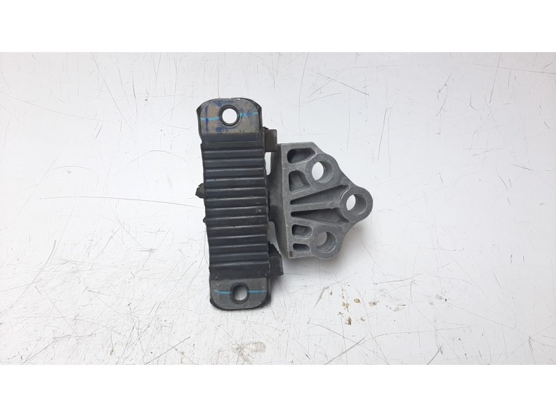 Recambio de soporte motor izquierdo para jeep renegade 1.6 m-jet cat referencia OEM IAM 519385500  