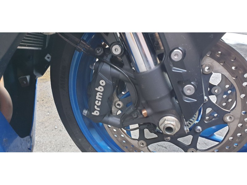 Recambio de pinza de freno delantera derecha para suzuki gsx-s 1000 referencia OEM IAM 5910017K00999  