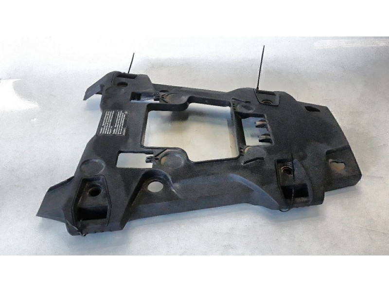 Recambio de portaequipajes para bmw f 850 gs f 850 adventure referencia OEM IAM 46628564641  