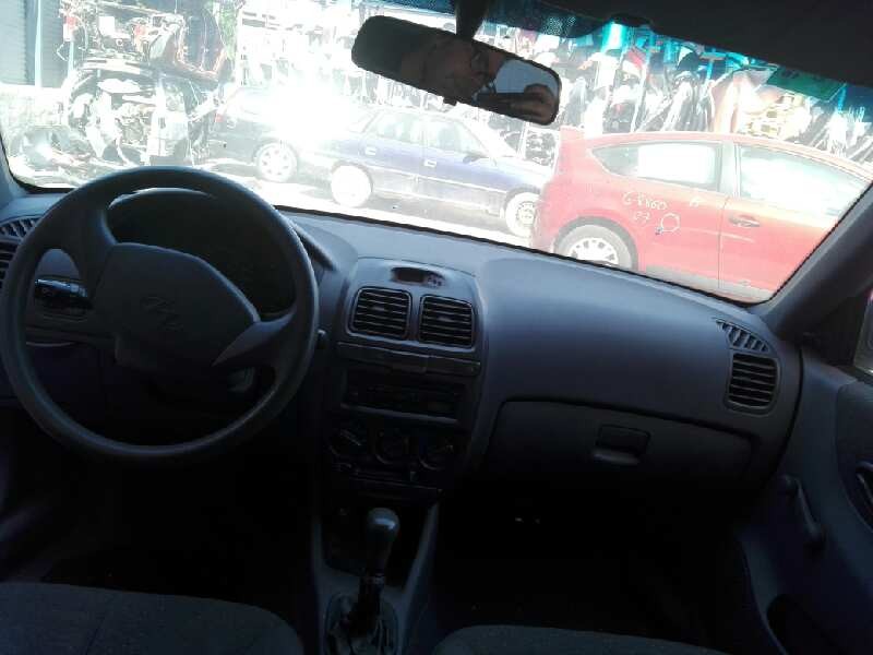 hyundai accent (lc) del año 2002